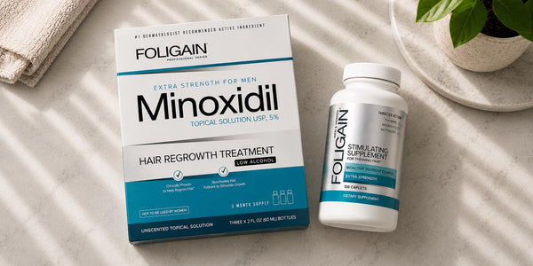 ไมน็อกซิดิล 5% FOLIGAIN สูตรแอลกอฮอล์ต่ำ อยู่ข้างผลิตภัณฑ์เสริมอาหารสูตรกระตุ้น 120 แคปเล็ต.